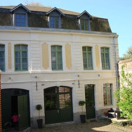 La Cour Des Carmes Bed & Breakfast Arras Dış mekan fotoğraf